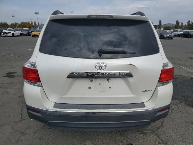 2013 Toyota Highlander Base