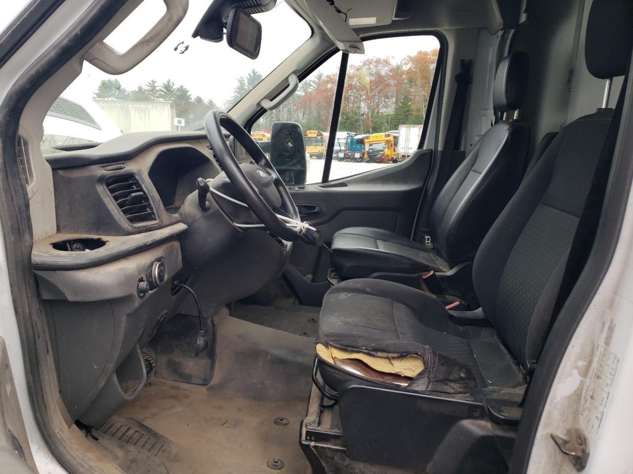 2022 Ford Transit Delivery Truck