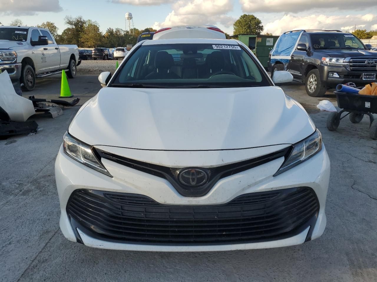 2020 Toyota Camry le