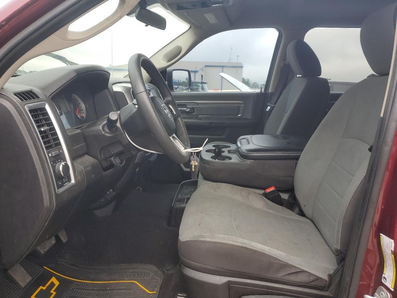 2022 Dodge Ram 1500 Classic slt