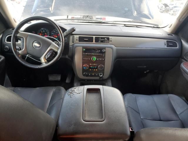2012 Chev Rolet Avalanche LT