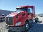 2016 Peterbilt Tractor 2016 Peterbilt 579 Semi Truck