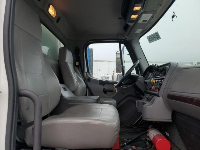 2020 Freightliner M2 106 MED-BOX Truck