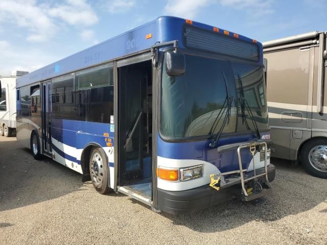 2009 GIL Transit Bus