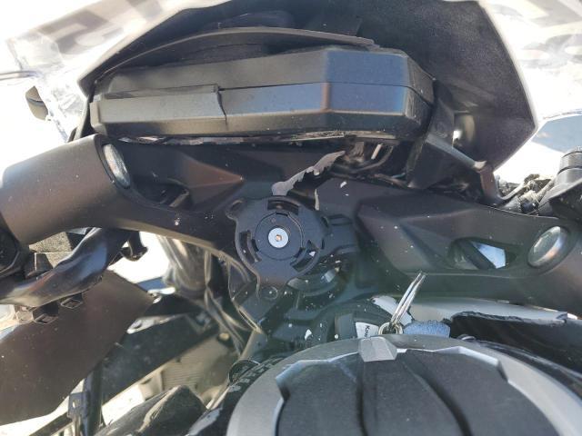 2025 Kawasaki EX650 R