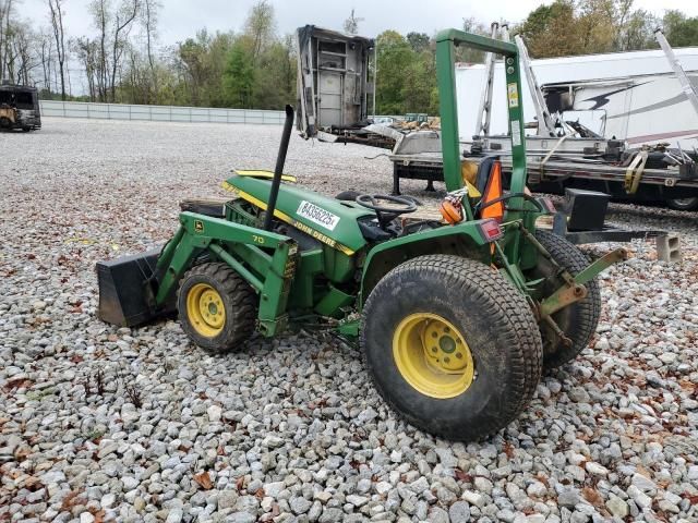 1994 John Deere 770 Tractor