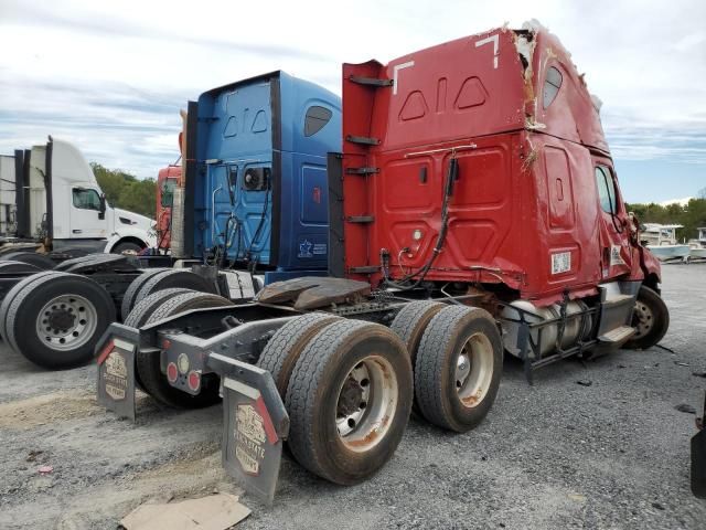 2020 Freightliner Cascadia 126 Semi Truck