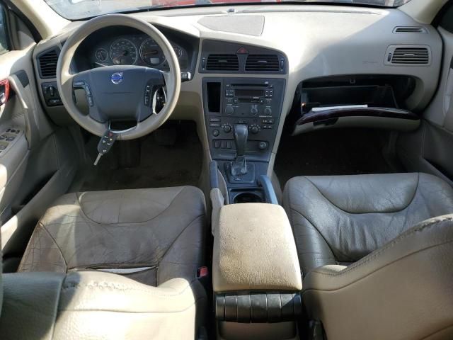 2004 Volvo XC70