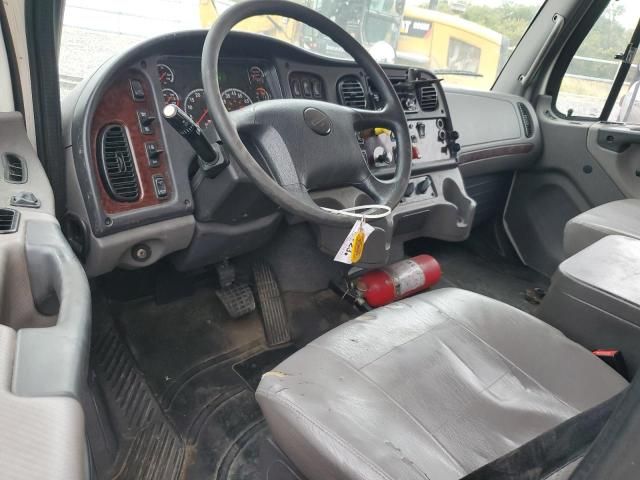 2020 Freightliner M2 106 MED-BOX Truck