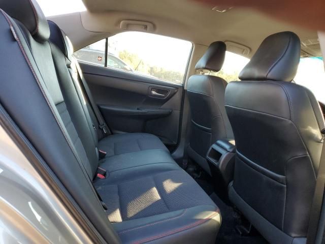 2016 Toyota Camry le