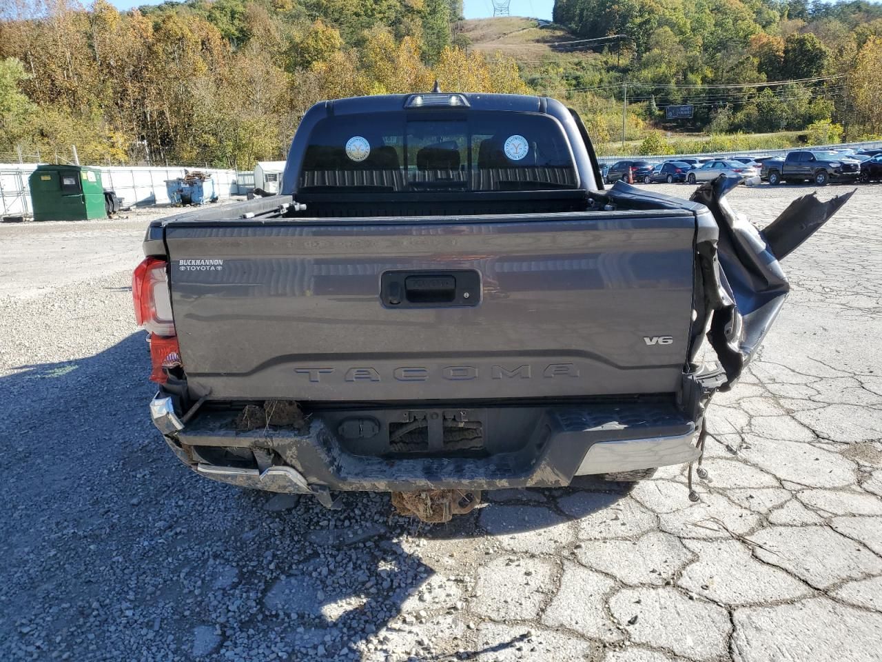 2017 Toyota Tacoma Double cab