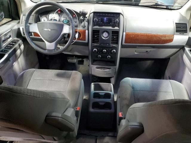 2008 Chrysler Town & Country Touring
