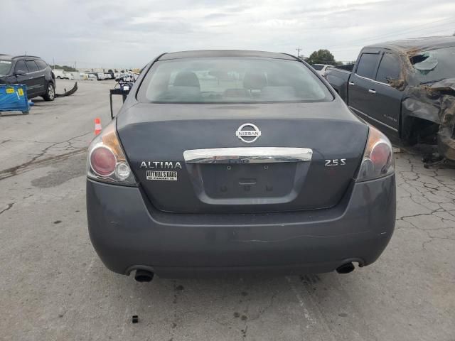 2010 Nissan Altima Base