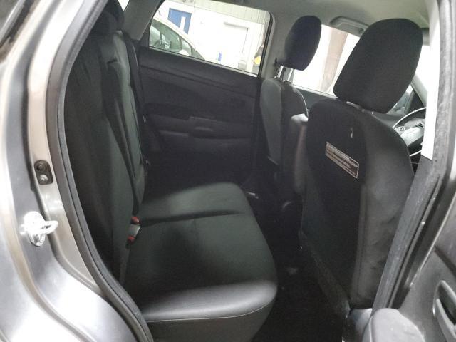 2015 Mitsubishi Outlander Sport es