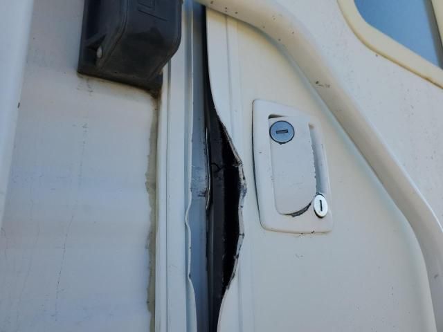 2005 Pilgrim 281RBS TRL-RV