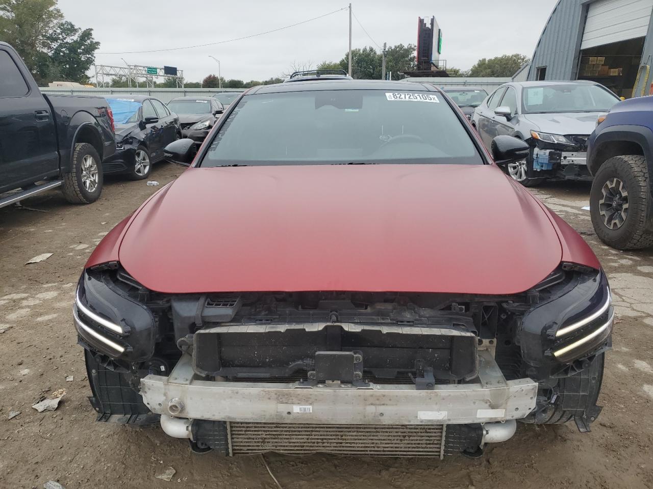 2023 Genesis G70 Base