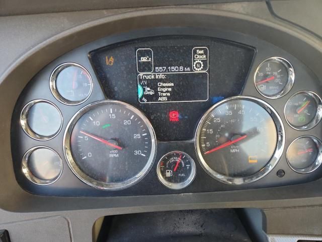 2018 Kenworth T680 Semi Truck