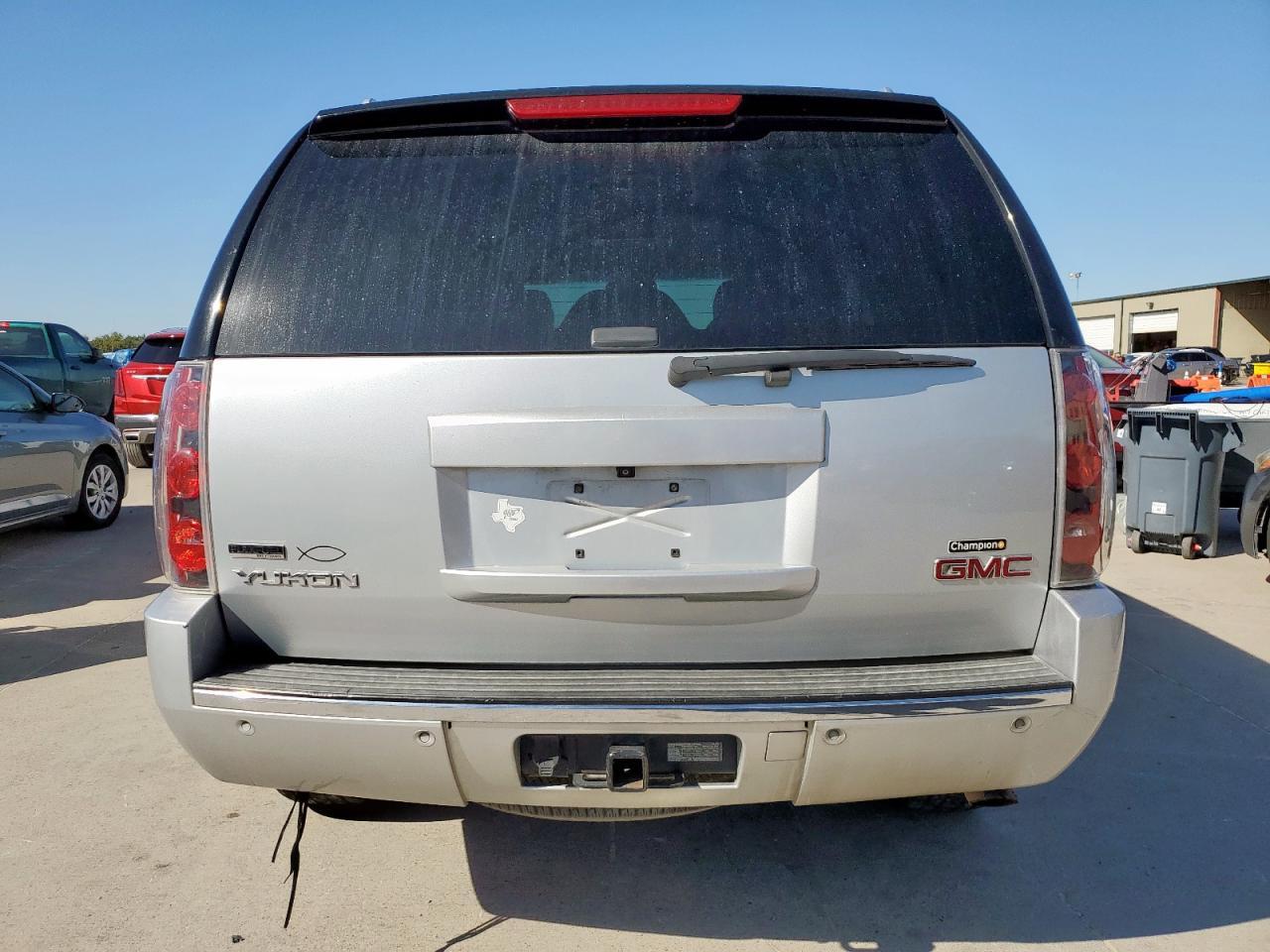 2012 GMC Yukon Denali