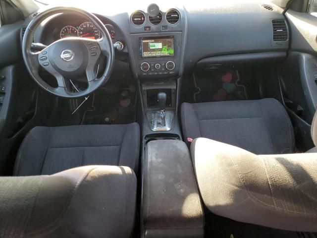 2011 Nissan Altima Base