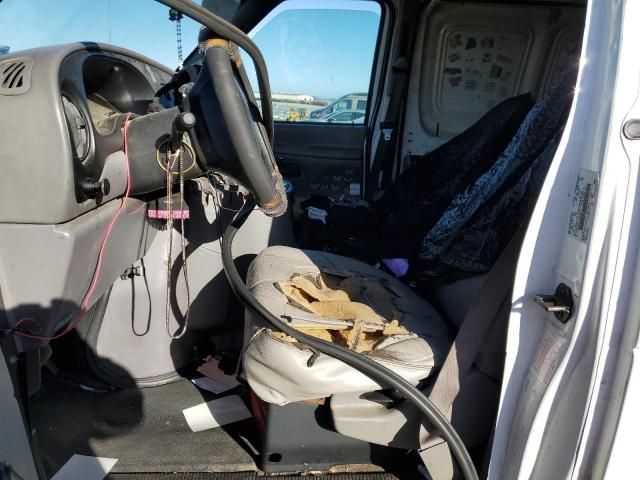 2000 Ford Econoline E150 Van