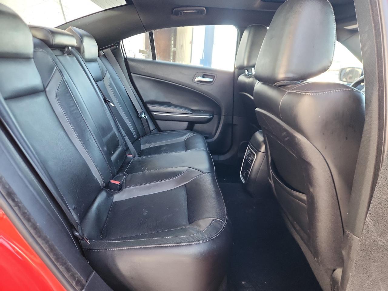 2020 Dodge Charger sxt