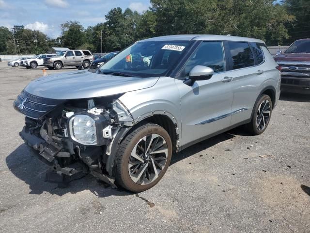2023 Mitsubishi Outlander se