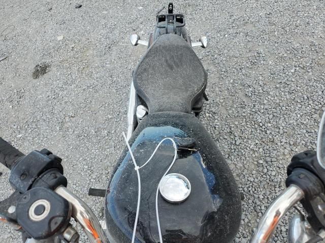 2011 Harley-Davidson XL883 L