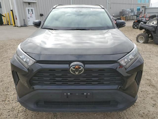 2021 Toyota Rav4 le