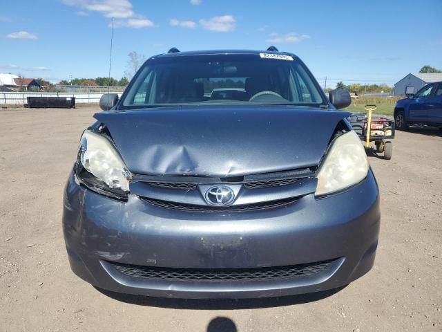 2008 Toyota Sienna CE