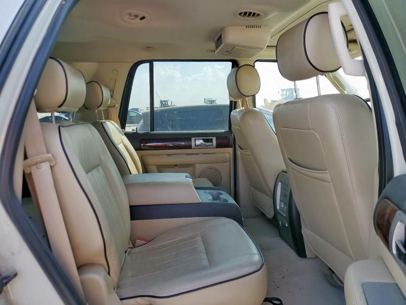 2006 Lincoln Navigator