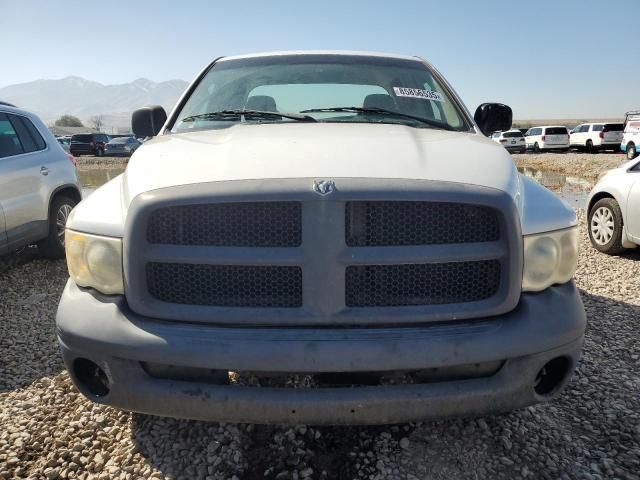 2004 Dodg E RAM 1500 ST