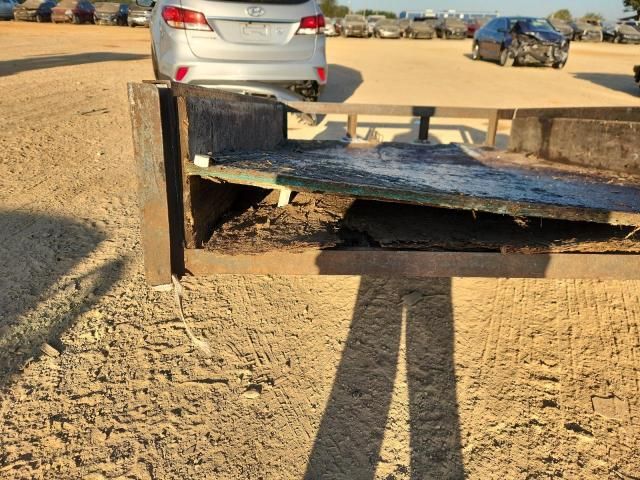 2000 Trailers 6.5X10 Utility