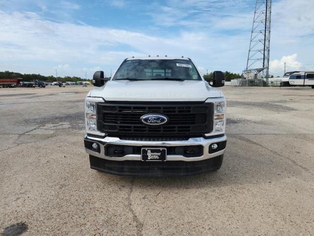 2025 Ford F350 Super Duty