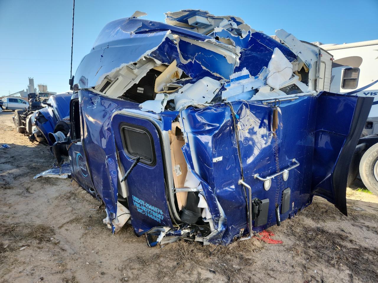 2022 Peterbilt 579 Semi Truck