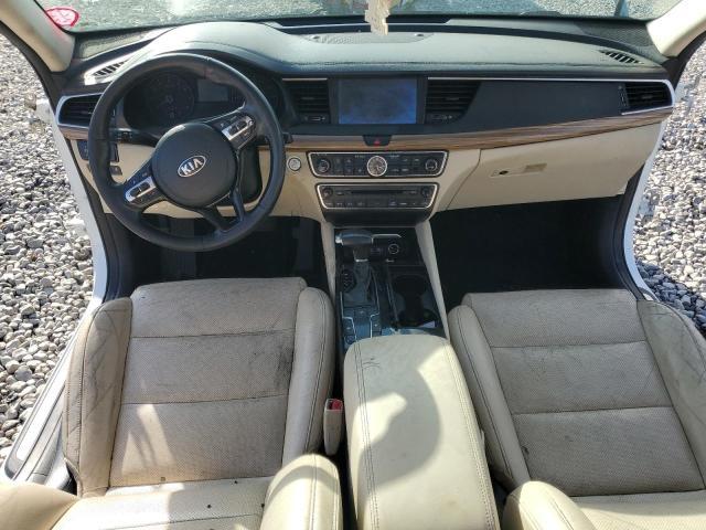 2017 KIA Cadenza Premium
