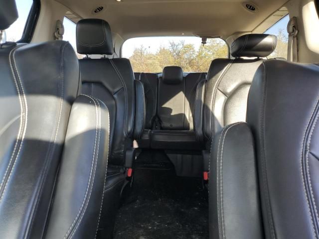 2020 Chrysler Voyager lxi