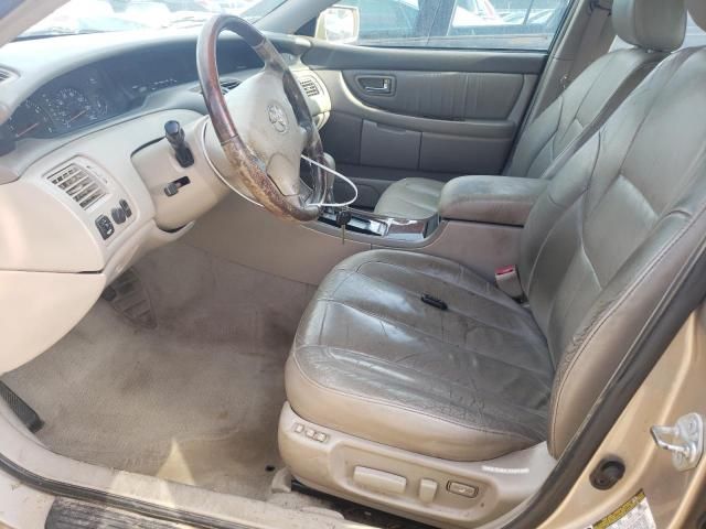 2004 Toyota Avalon XL