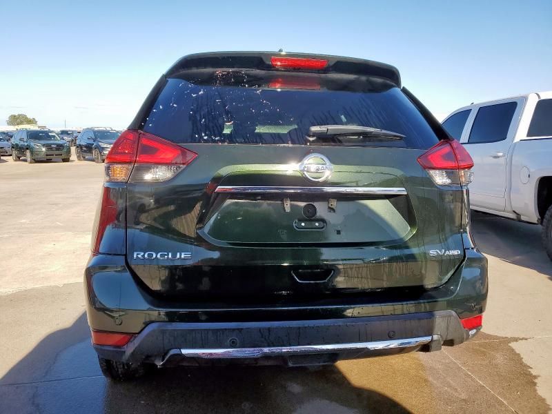 2020 Nissan Rogue sv