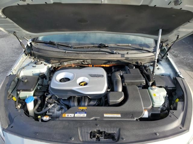 2016 Hyundai Sonata Hybrid