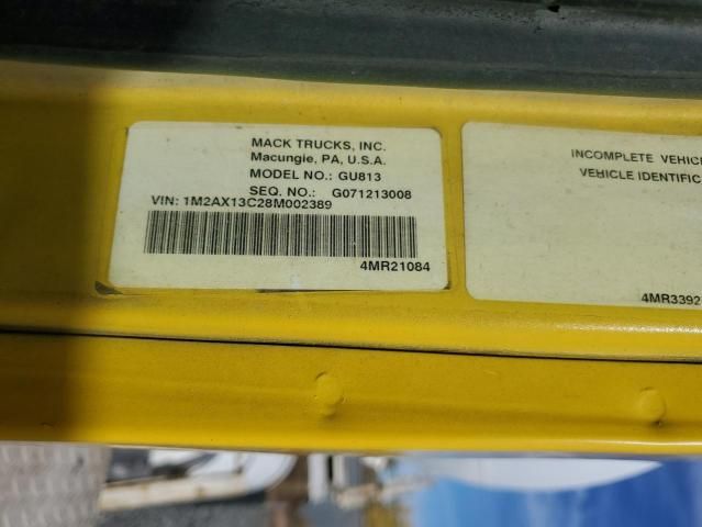 2008 Mack 800 GU800