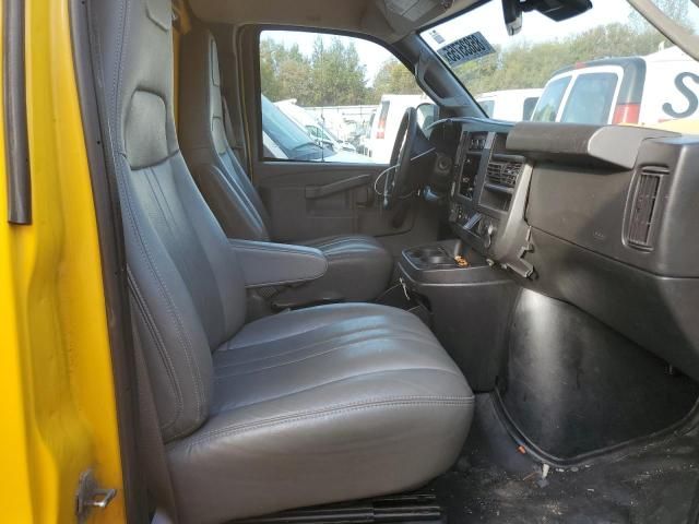 2019 GMC Savana Commercial CU