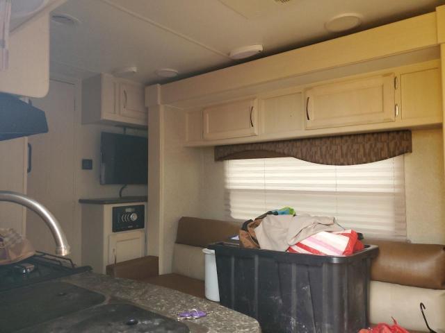2017 Winnebago Minnie-Camper