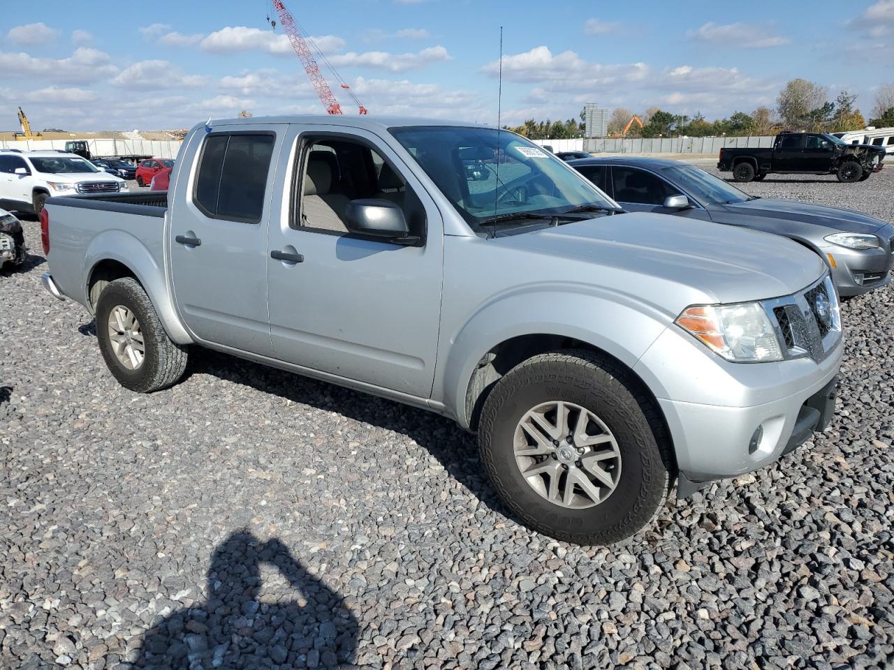 2019 Niss Frontier sv
