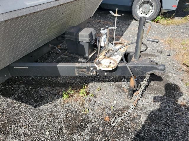 2004 Coachmen Trailer