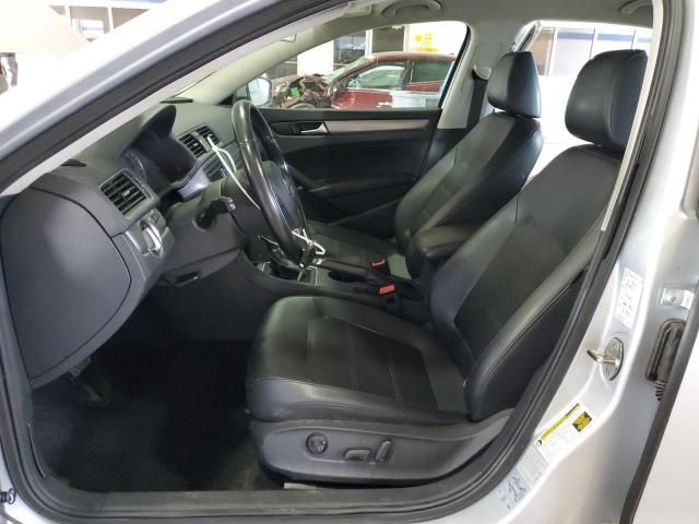 2015 Volkswagen Passat S