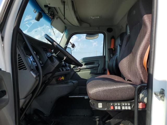 2019 Kenworth T680 Semi Truck
