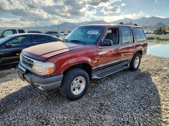 2000 Ford Explorer XLT