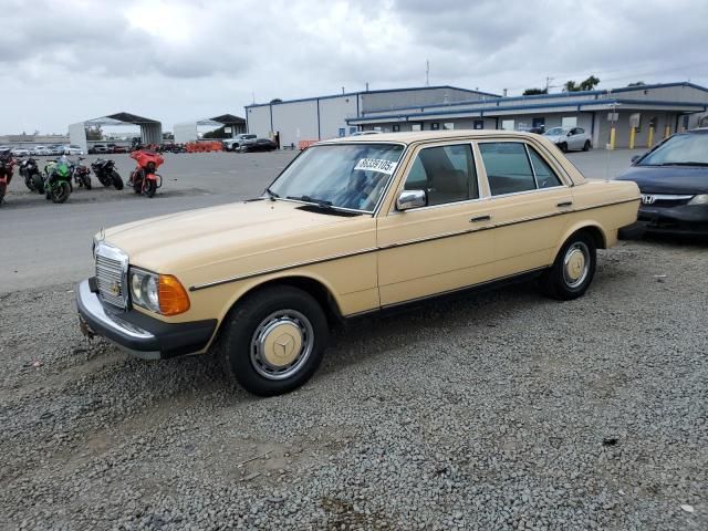 1982 Mercedes-Benz 240 D