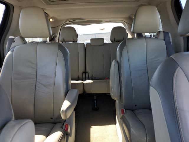 2011 Toyota Sienna XLE