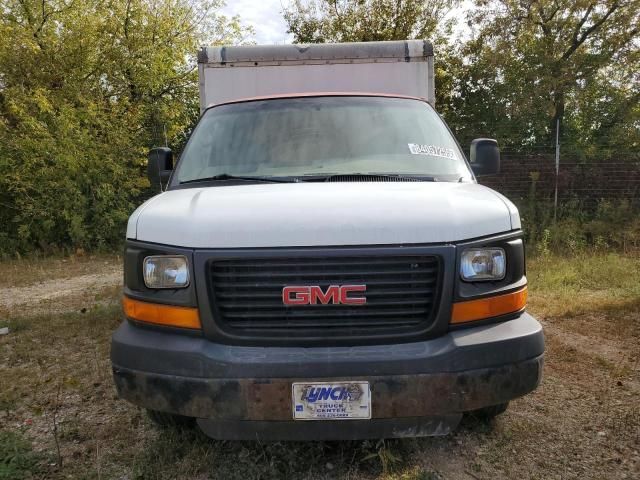 2008 GMC Savana Cutaway G3500